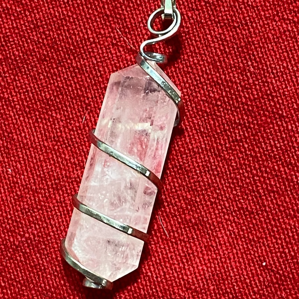 New handcrafted   Wire wrapped rose quartz crystal point pendant 2 inches